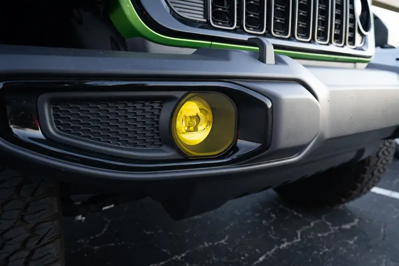 Acrylic Fog Light Lenses (Yellow / Amber) - 2024+ Wrangler Jl / Gladiator Jt (Plastic Bumper) 1