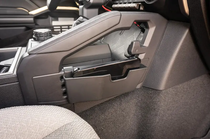 Ama Passenger Side Center Storage Bin - 2025+ 4Runner 1