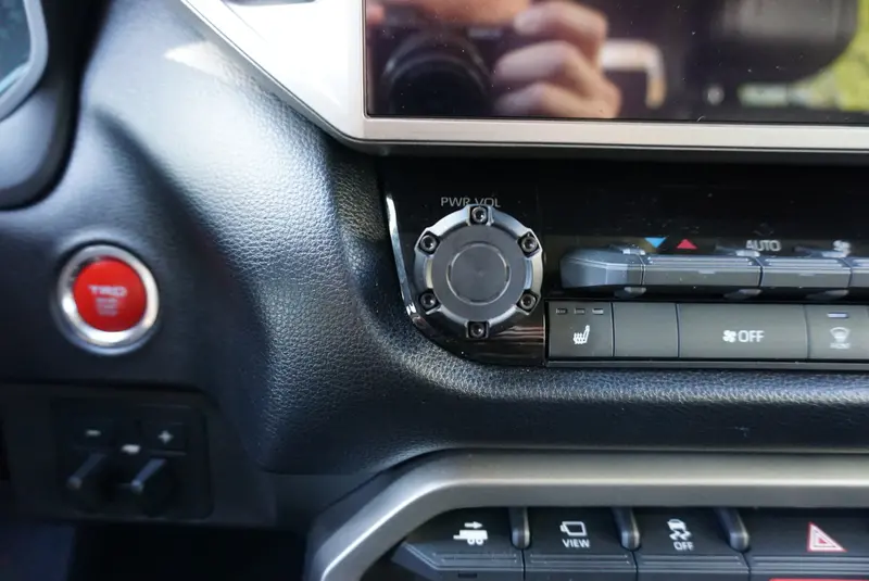Black Cnc V1 Radio Knob For 14" Screen - 2024+ Tacoma / 2025+ 4Runner 5