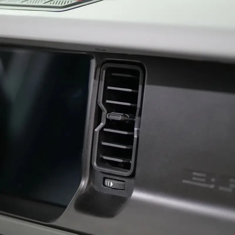 Black Oem Style Vent Clip/Tab Replacement Kit (Premium) - 2021+ Bronco 1