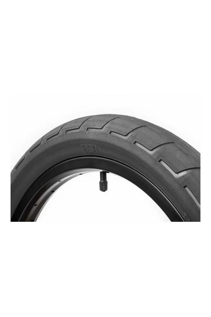 Bsd Alex D Donnastreet Tyre Black - 20 X 2.3 1