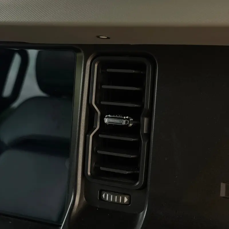 Chrome Oem Style Vent Clip/Tab Replacement Kit (Premium) - 2021+ Bronco 1