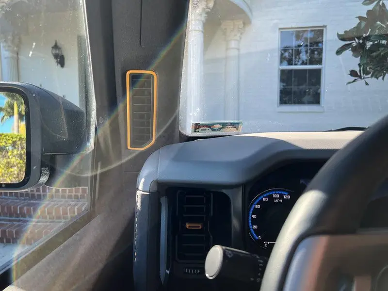 Defroster Vent Outline (Standard Series) - 2021+ Bronco 4