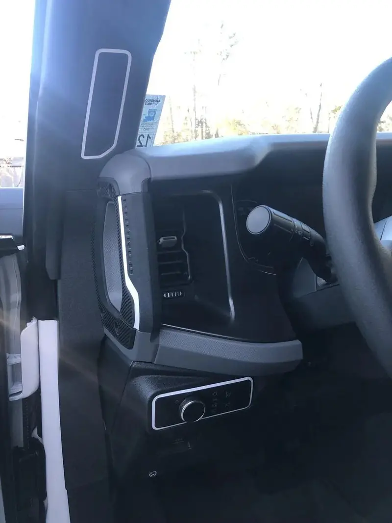 Defroster Vent Outline (Standard Series) - 2021+ Bronco 8