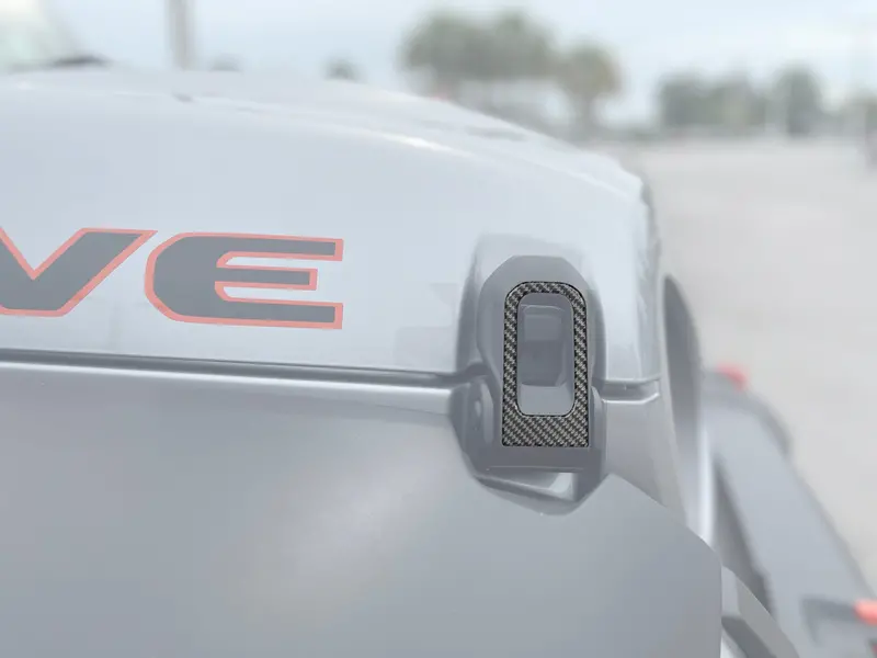 Domed Hood Hinge Accent Overlays - 2018+ Wranlger Jl / Gladiator Jt 1