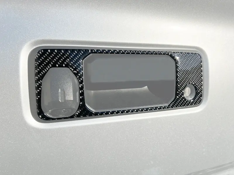 Domed Tailgate Handle Accent Overlay - 2016-2023 Tacoma 1