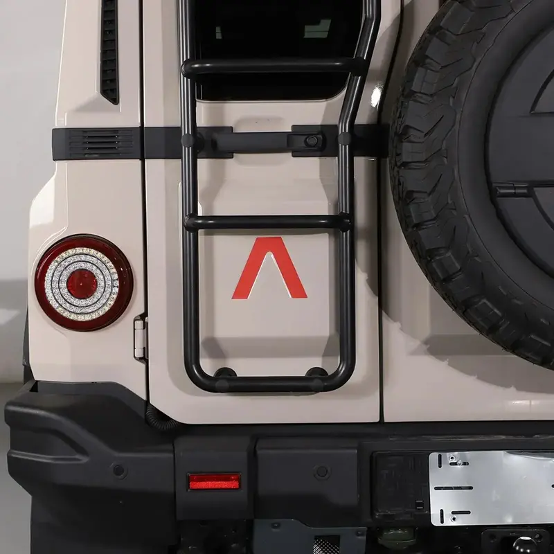 Emergency Reflective Lambda Rear Tailgate Overlay - 2024+ Grenadier 8