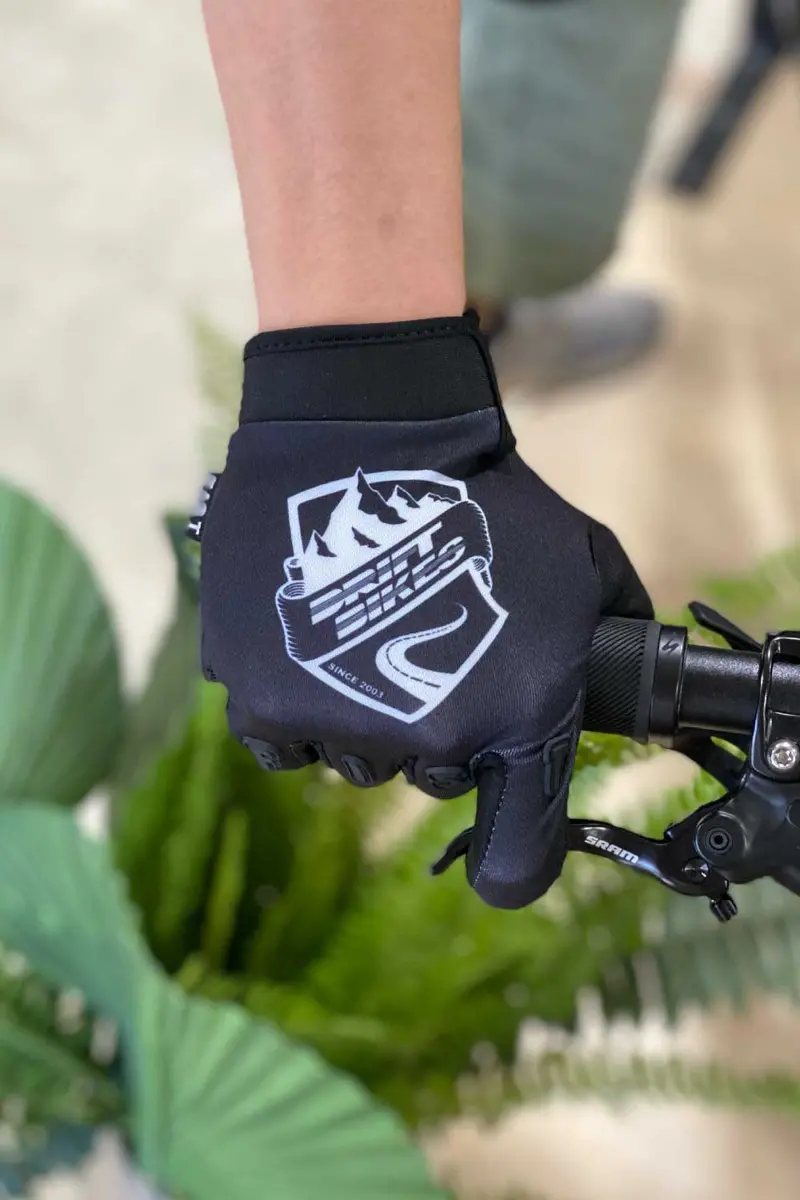 Fist X Drift Bikes Youth Heritage Blackout Mtb Gloves 1