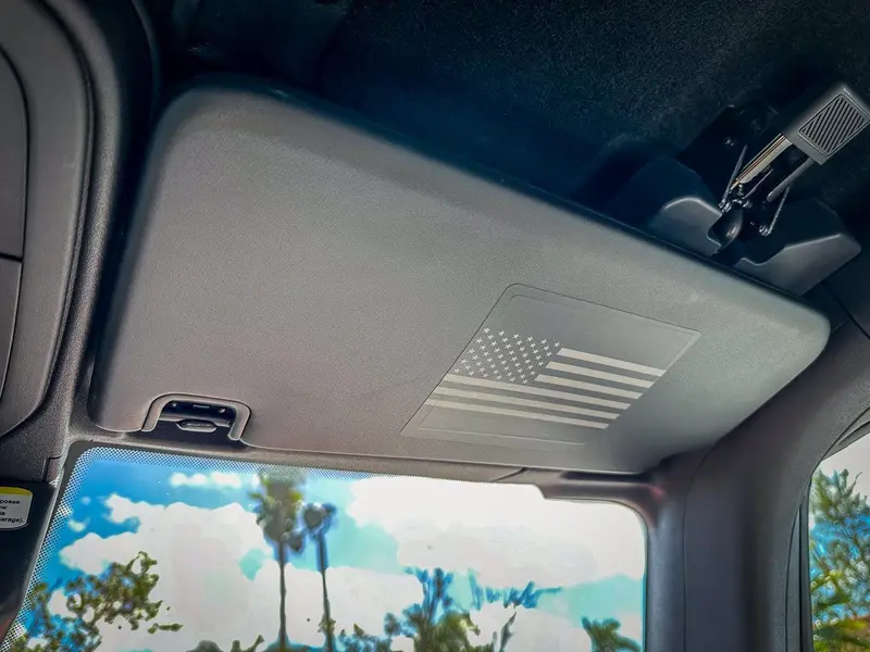 Flag Sun Visor Warning Overlays - 2021+ Bronco / 2024+ Ranger Raptor 3