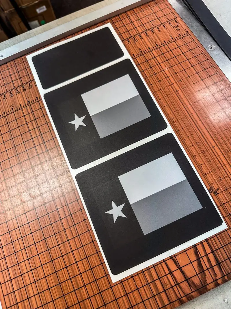 Flag Sun Visor Warning Overlays - 2021+ Bronco / 2024+ Ranger Raptor 8