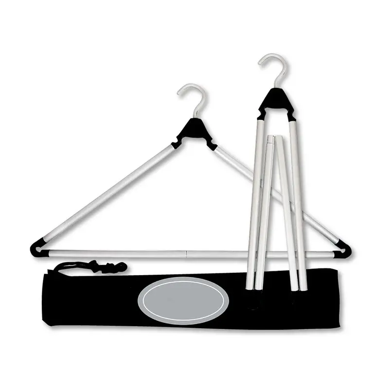Folding Travel Hanger 1