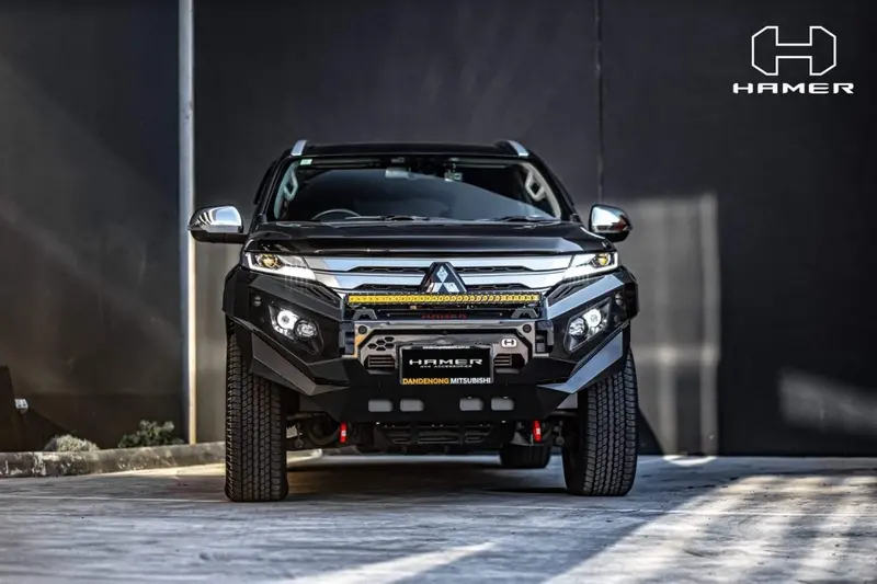 Hamer Mitsubishi Pajero Sport Qf 2020-Present Bull Bar King Series (Incl. Rated Recovery Points) 1