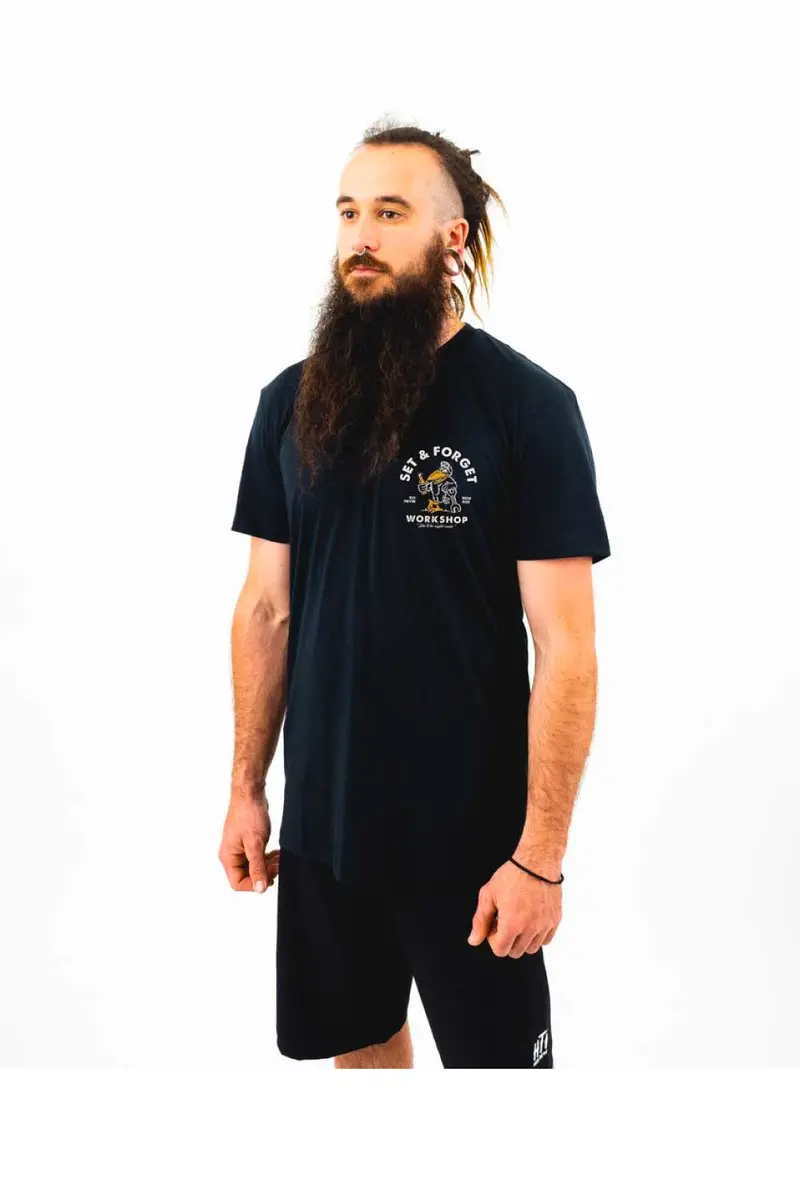 Huck The World Set & Forget Tee 1