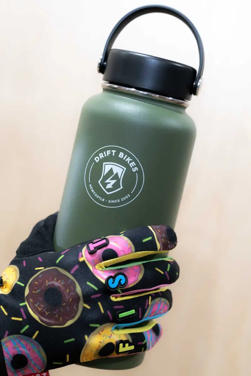 Hydro Flask X Drift Bikes 32Oz (946Ml) Wide Drink Bottle 2.0 Olive 1