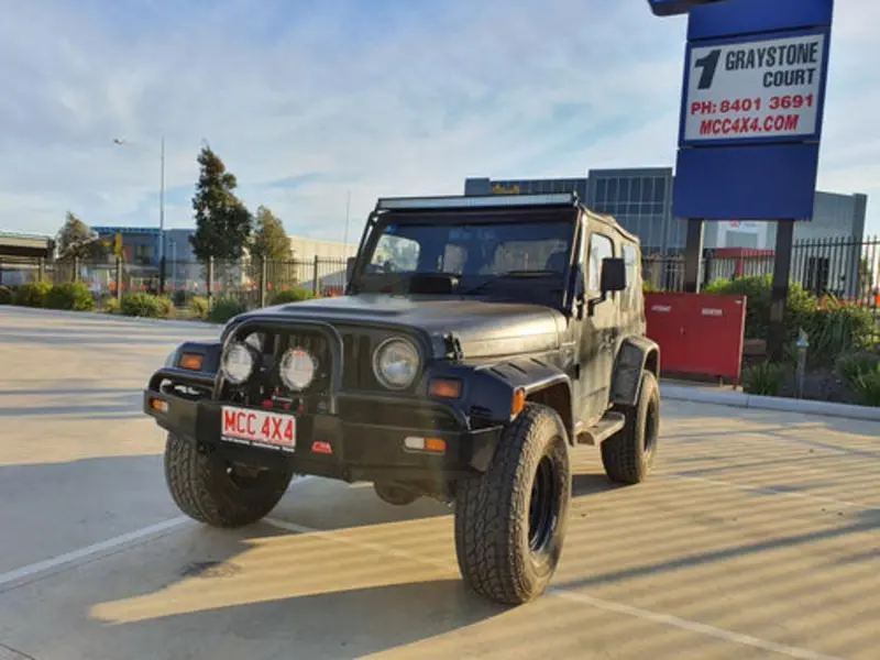 Jeep Wrangler Tj 97-06 004-01 Single Loop Bulbar Package 1