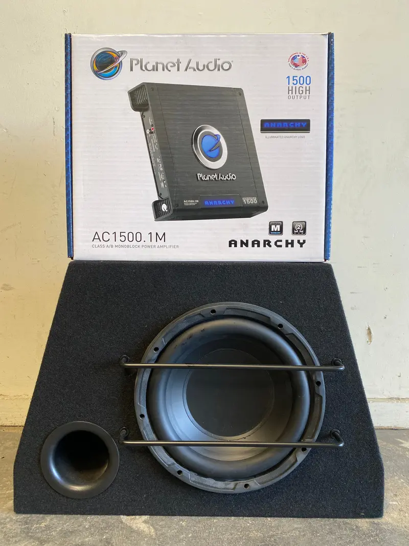 Mac Audio Blk 25 10" Bass Reflex Subwoofer With + 1500 Watt Mono Amp Combo Deal 2