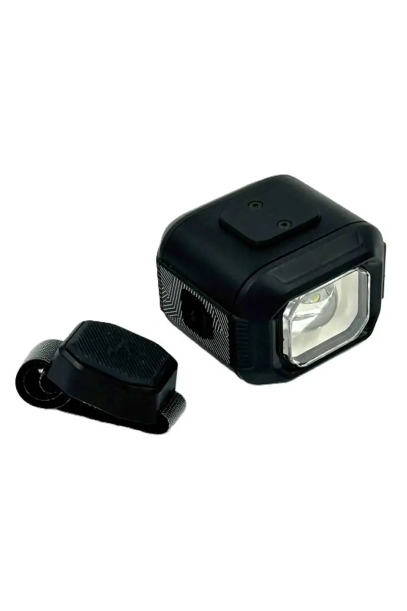 Moon Titan Max (Rms) Front Light 1700 Lumens Black 1