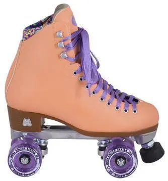 Moxi Beach Bunny Peach Skates 1