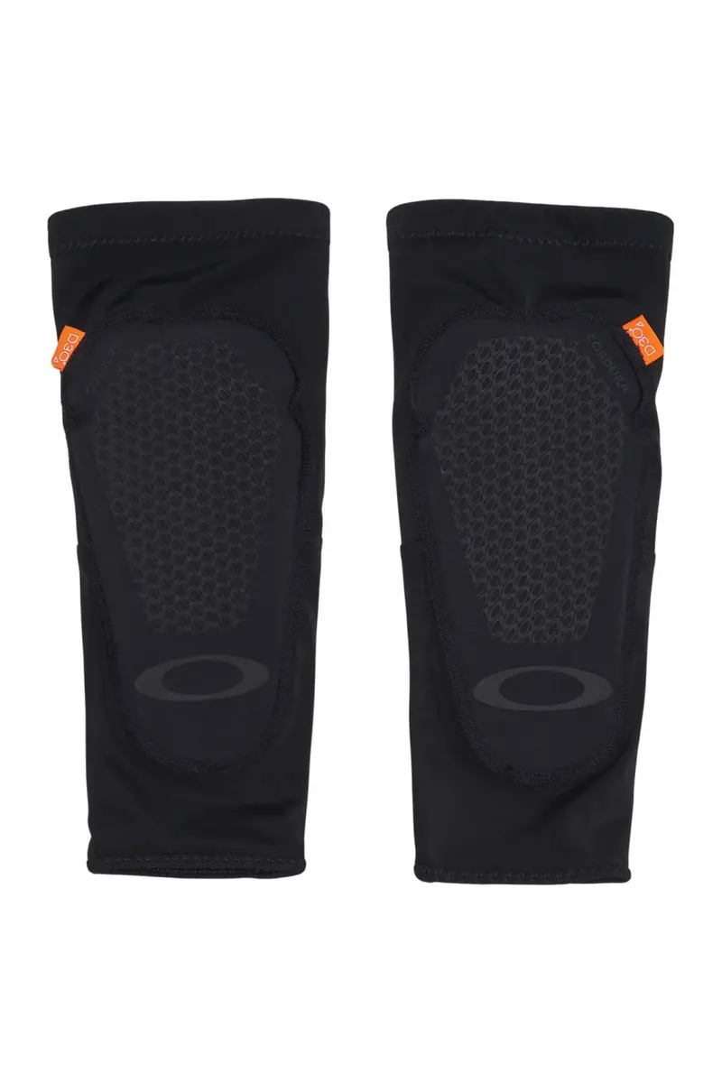 Oakley All Mountain D30 Elbow Guards 1