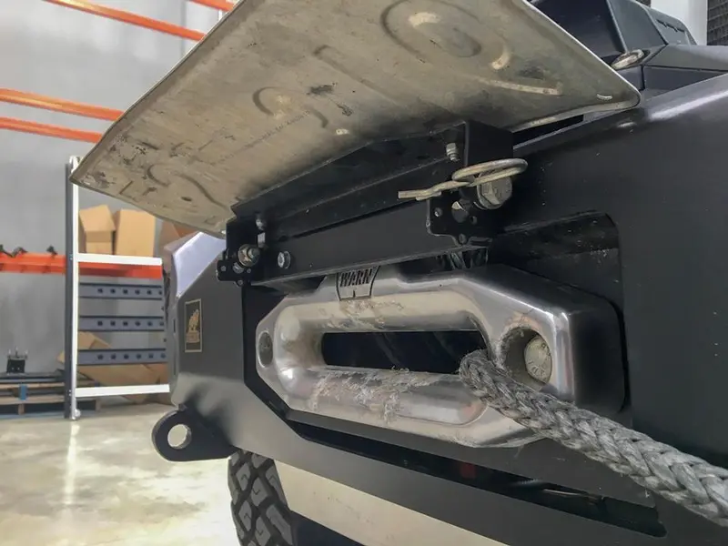 Offroad Animal  Bull Bar Number Plate Flip 1