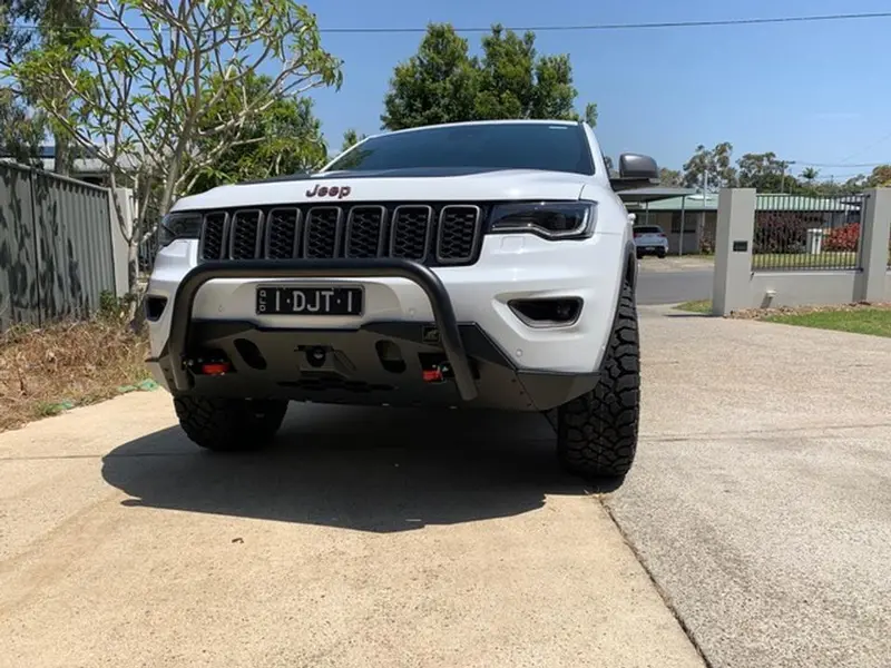 Offroad Animal  Pre-Runner, Steel Front Bumper, Grand Cherokee Wk2 2017-2021 1