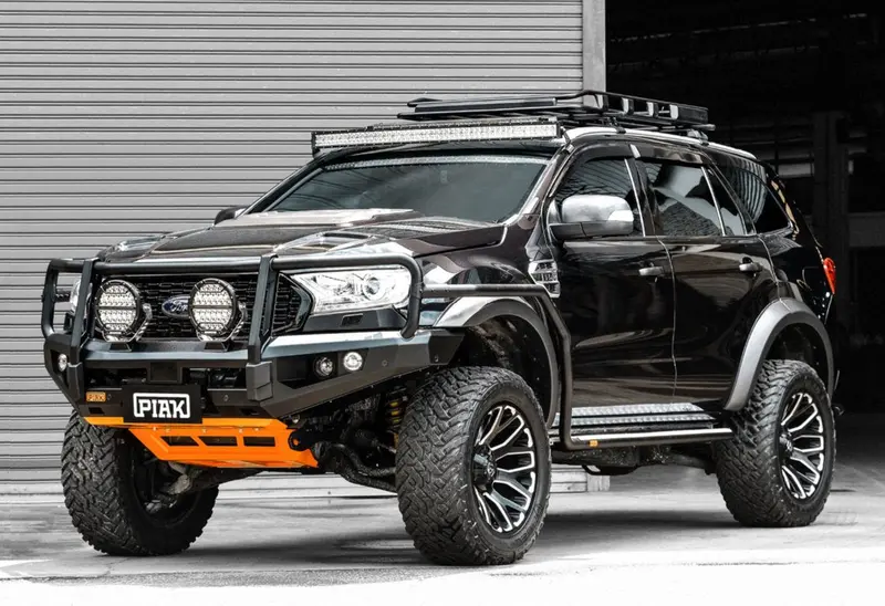 Piak Elite 3-Loop Winch Bar Ford Ranger & Everest 2015-2022 (Black & Orange) 1