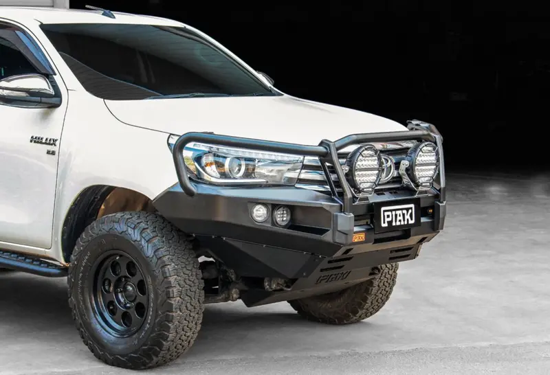 Piak Elite 3-Loop Winch Bar Toyota Hilux 2015-2018 1