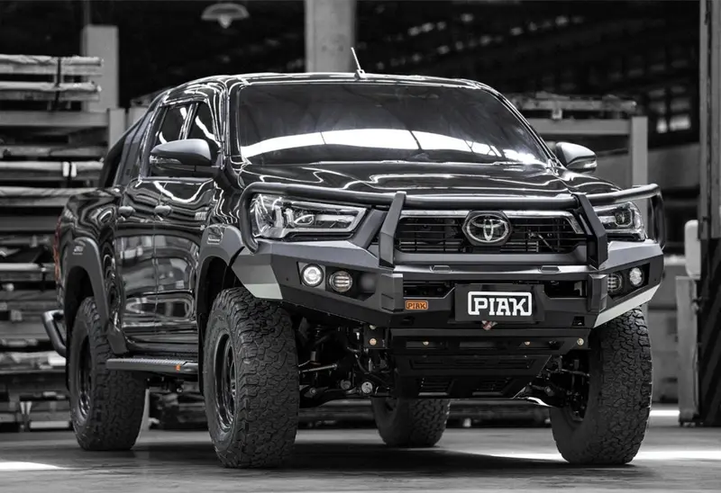 Piak Elite 3-Loop Winch Bar Toyota Hilux 2020+ (Black) 1