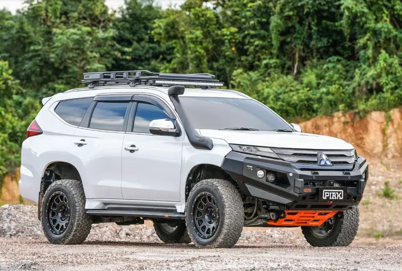 Piak Elite Non Loop Winch Bar Mitsubishi Pajero Sport 2020+ (Black & Orange) 1
