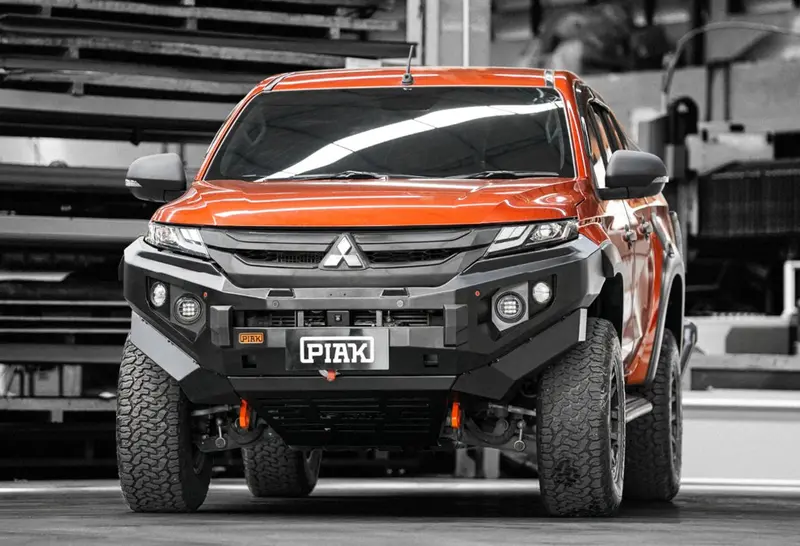 Piak Elite Non Loop Winch Bar Mitsubishi Triton 2019+ (Orange & Black) 1