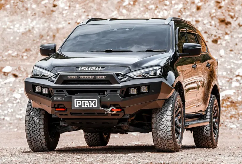 Piak Genesis Bar Isuzu Mu-X 2021+ (Orange & Black) 1