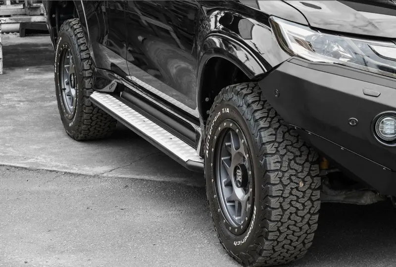 Piak Side Step Roader Mitsubishi Pajero Sport 2016 (Silver) 2