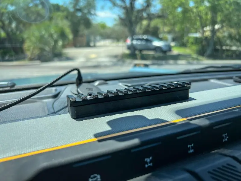 Picatinny Accessory Rail V2 (13 Slot, Optional Phone Or Gopro Mount) - 2021+ Bronco 1