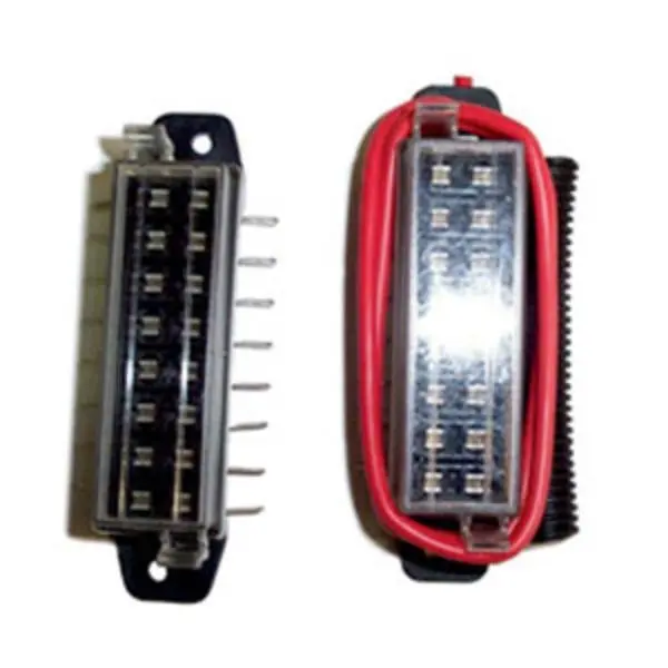 Piranha 8-Blade Fuse Box (Wired) 1