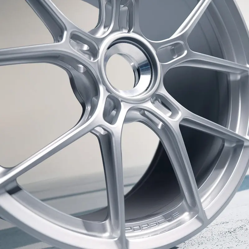 Porsche 20/21-Inch 911 Carrera Gts Lightweight Wheelset With Central Locking (992.2) 1