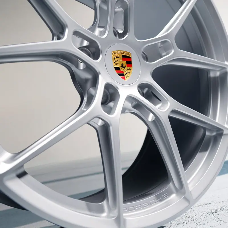 Porsche 20/21-Inch Carrera Lightweight Wheelset (992.2) 1