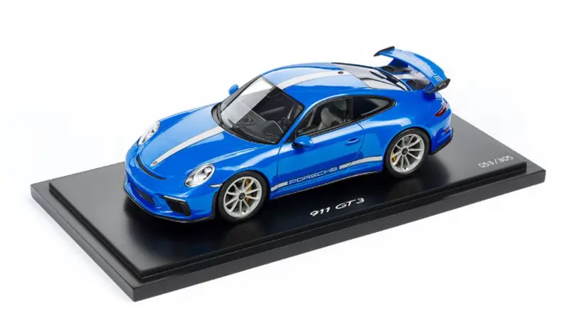 Porsche 911 Gt3 (991) Arrow Blue 1:18 Scale Model Car 1