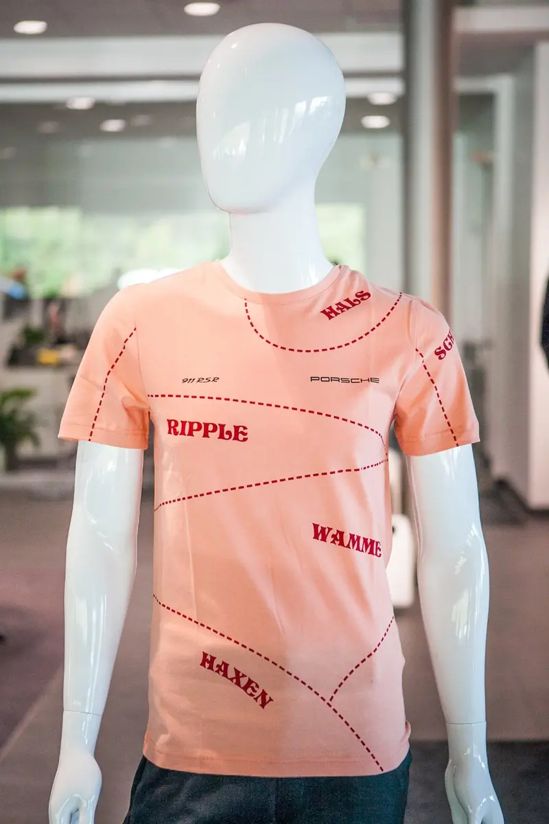 Porsche Motorsports Le Mans 911 Rsr T-Shirt - Pink Pig 1