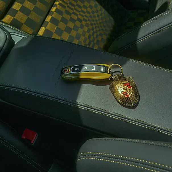 Porsche Pascha Keychain - Heritage 2