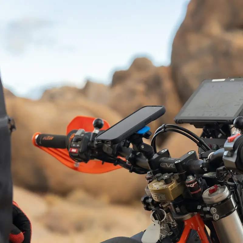 Quad Lock Motorcycle Kit - Iphone 1