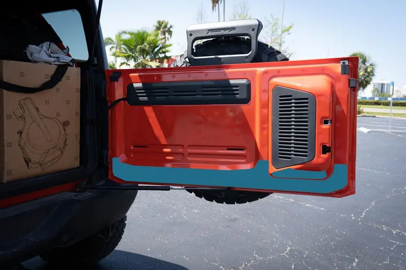 Rear Cargo Door (Ppf) - 2021+ Bronco 2