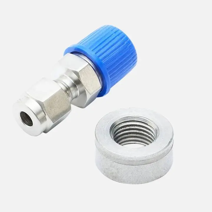 Redarc 1/4 Inch Npt Thread Egt Probe Compression Fitting With Weld In Bung 1