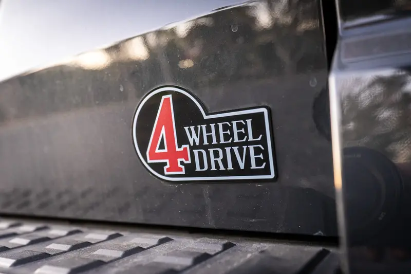 Retro 4 Wheel Drive Full Color Acrylic Emblem - 2024+ Land Cruiser / Gx 550 / Tacoma / 2025+ 4Runner 1