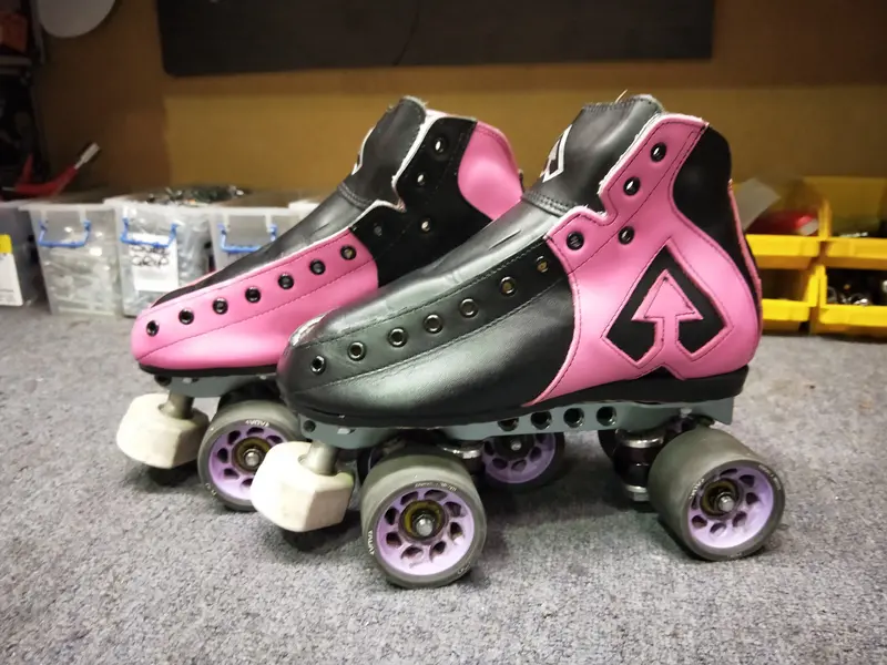 Roller Skate Mount 1
