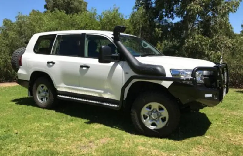 Safari Armax Snorkel Toyota Land Cruiser 200 Series - 9/15 To 03/21 1Vd-Ftv 2