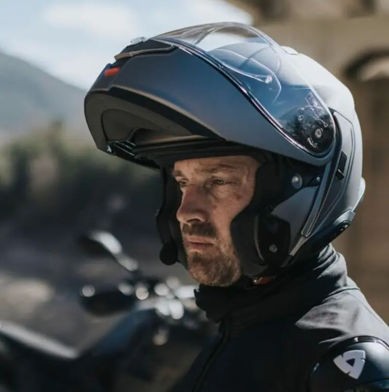 Shoei Neotec 3 Helmet 10