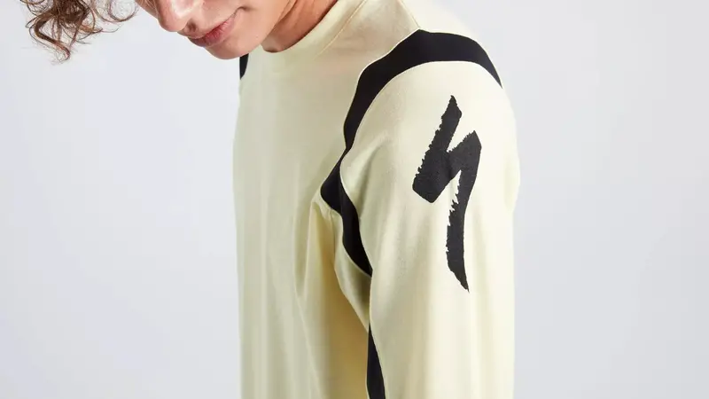 Specialized 2022 Men's Butter Trail Long Sleeve Jersey 3