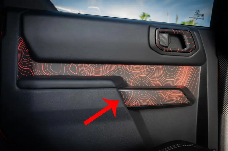 Topo Interior Rear Door Grab Handle Overlay Kit (Printed Series) - 2021+ Bronco 4 Door 1