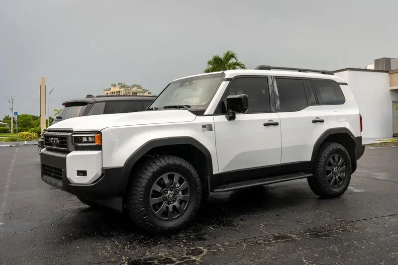 Topographic B Pillar Overlays - 2024+ Land Cruiser / Gx 550 4