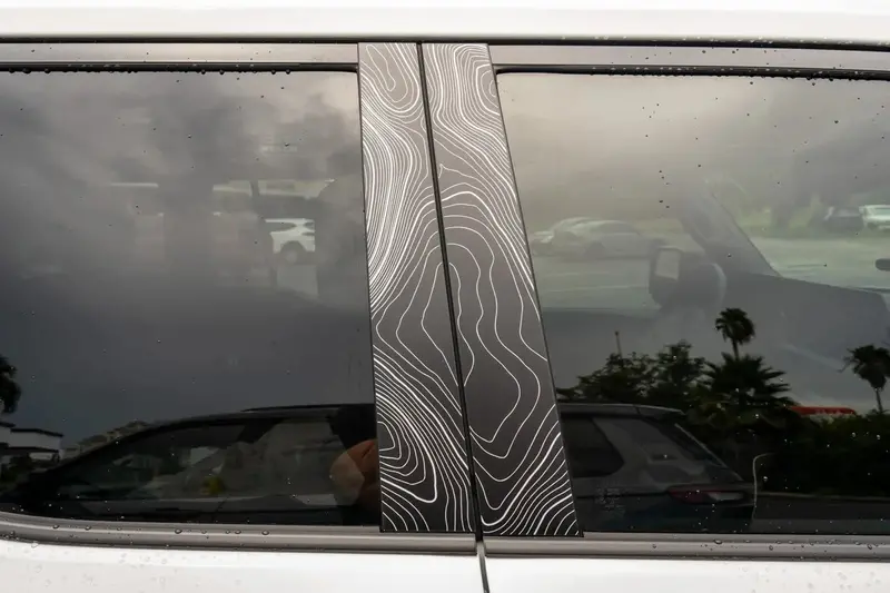 Topographic B Pillar Overlays - 2024+ Land Cruiser / Gx 550 8
